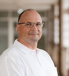 Dr. med. Holger Polozek Dr. med. Holger Polozek